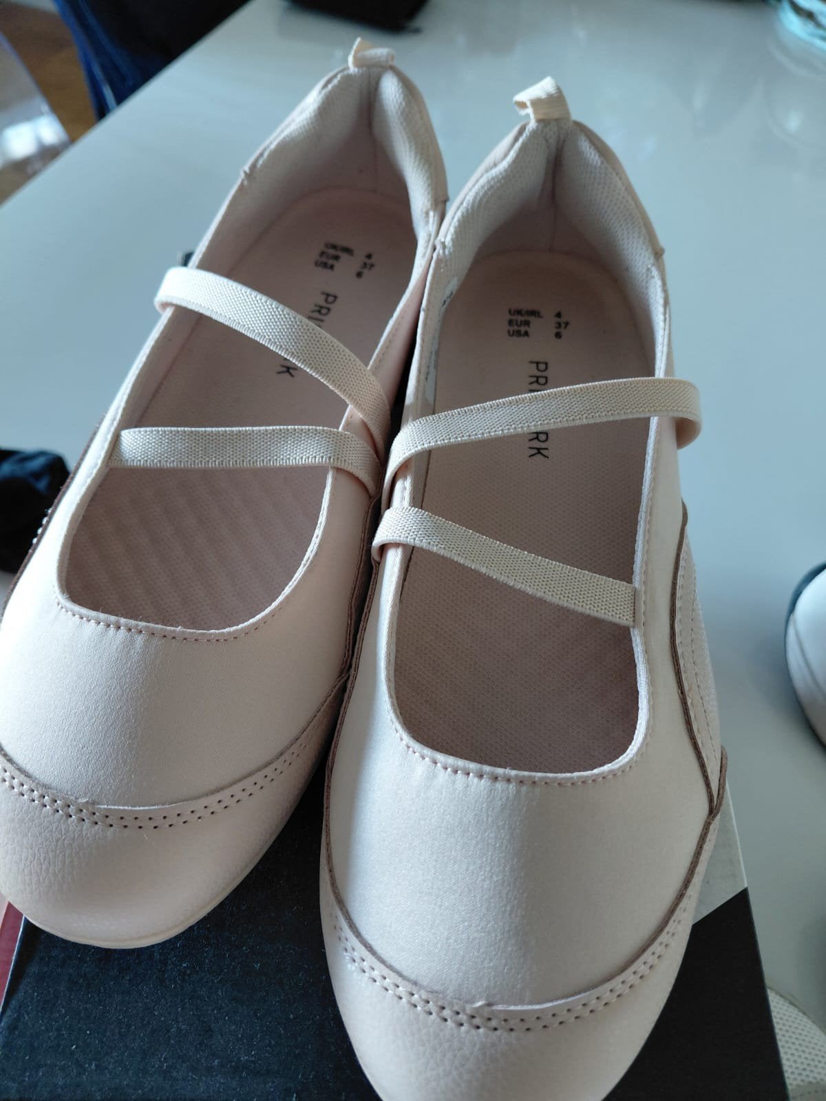 Chaussures dames puma ect ., Enlèvement