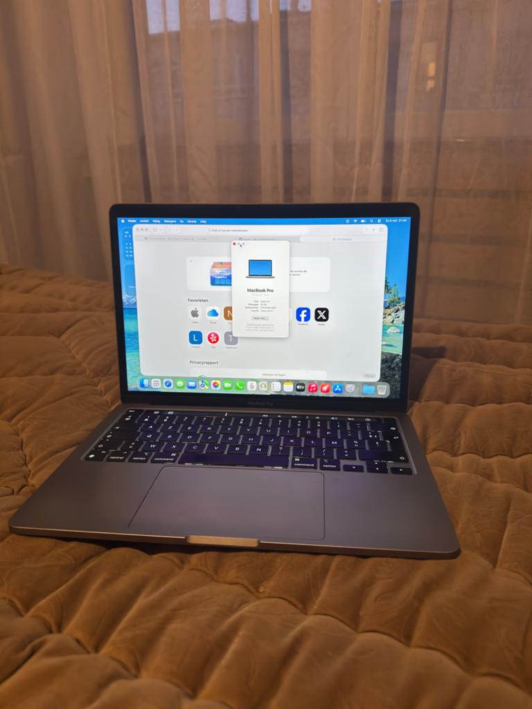 Macbook pro M1, Computers en Software, Apple Macbooks, Ophalen, 13 inch, 512 GB, Zo goed als nieuw