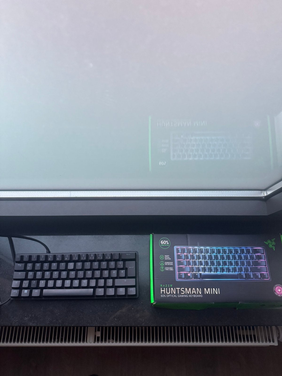 RAZER Huntsman mini 60% gaming toetsenbord, Computers en Software, Toetsenborden, Ophalen of Verzenden, Qwertz, Zo goed als nieuw
