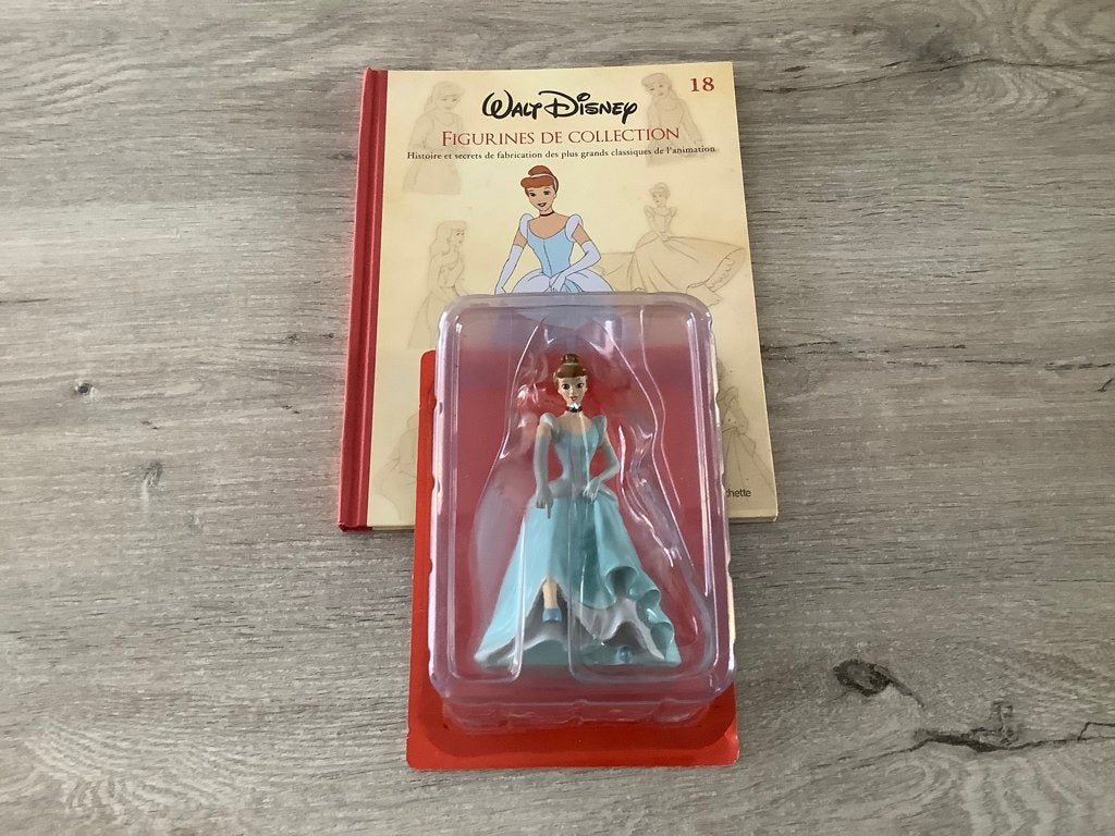 Figurines de la collection Walt Disney Cendrillon (15 cm), Collections, Disney, Comme neuf, Statue ou Figurine, Cendrillon ou Belle