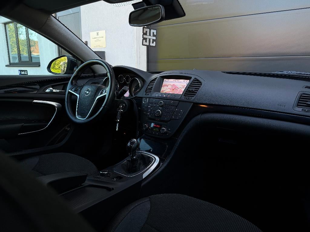 Opel Insignia Sports Tourer 2.0 CDTi ecoFLEX Sport - Grnti, Autos, Opel, Euro 5, Achat, 110 kW, Entreprise