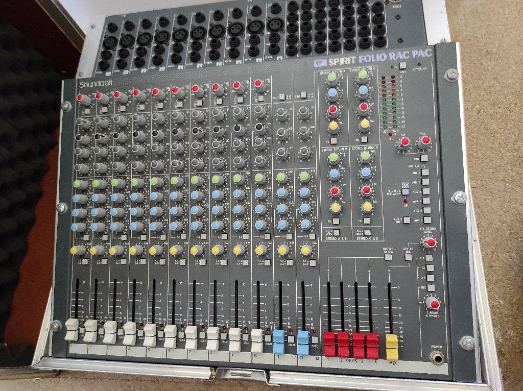 Table de mixage, Muziek en Instrumenten, Ophalen, Zo goed als nieuw, 10 tot 20 kanalen, Microfooningang