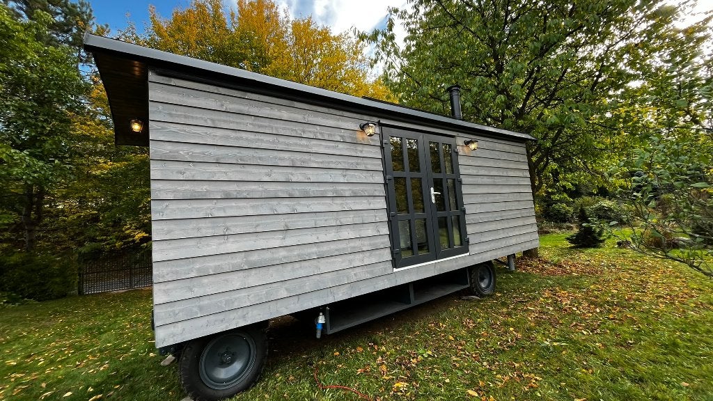 New LuxuryTiny House – Year-Round Living & Glamping, Enlèvement, 500 cm ou plus, 3 fenêtres ou plus, Autres types