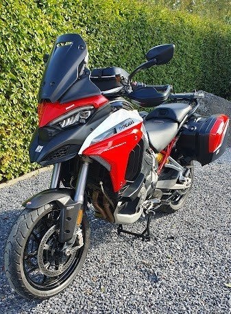 DUCATI Multistrada V4S Sport "Full", 1158 cm³, Selle chauffante, Plus de 35 kW, 4 cylindres