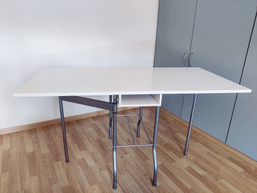 Handige plooitafel – stevig metalen onderstel (3 in 1), 100 à 150 cm, Cinq personnes ou plus, Enlèvement, Utilisé