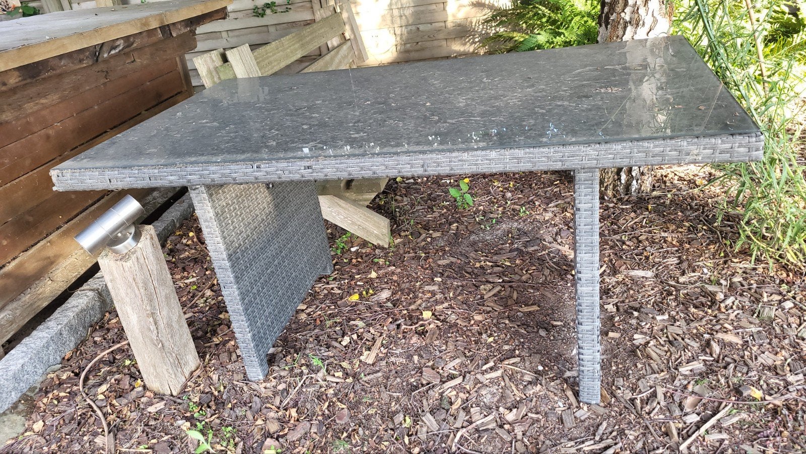Tafel + 2 krukjes met kussens, Tuin en Terras, Tuintafels, Ophalen
