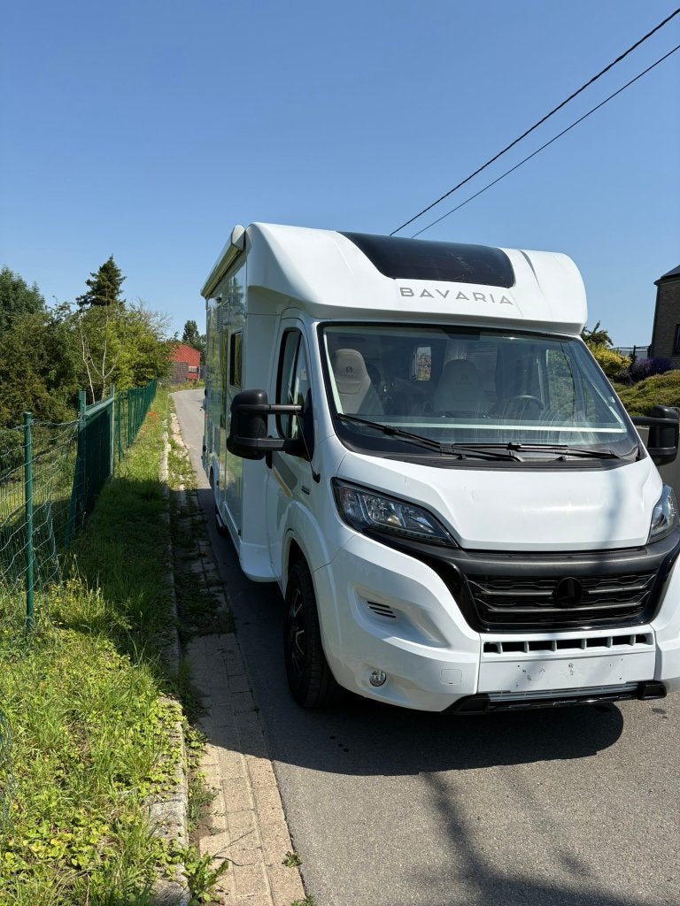 Camping car Bavaria T696D Nomade, Jusqu'à 4, 6 à 7 mètres, Siège standard, Toilette à cassette