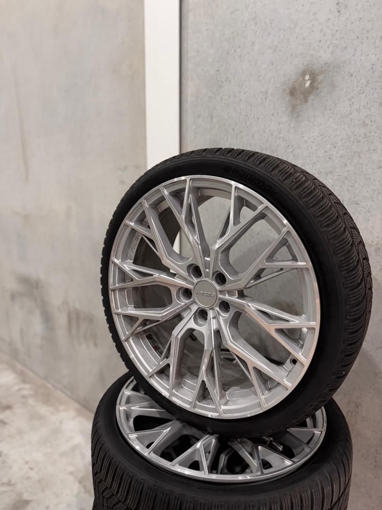 20 INCH ARCEO SET + WINTER BANDEN, Pneus hiver, Pneu(s), Enlèvement, 20 pouces