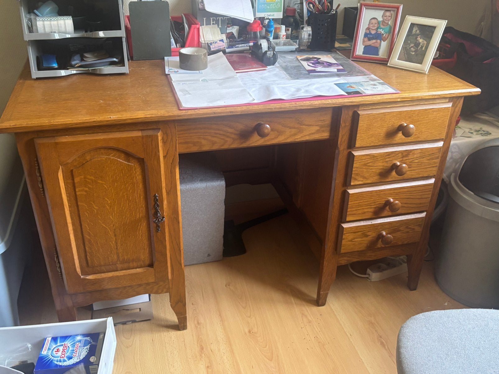 Eiken bureau, Ophalen