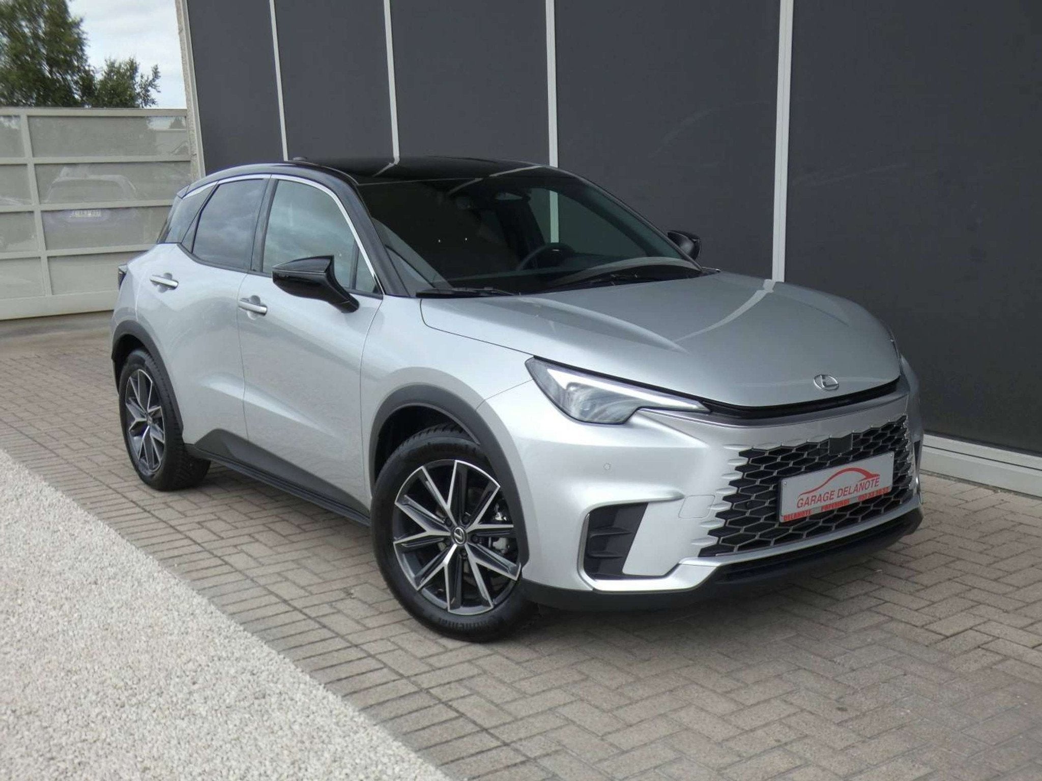 Lexus LBX Hybrid EMOTION +ZWART LEDER +Dodehoek +Zetelverwar, Auto's, Lexus, Zwart, LBX, Bedrijf, 5 deurs