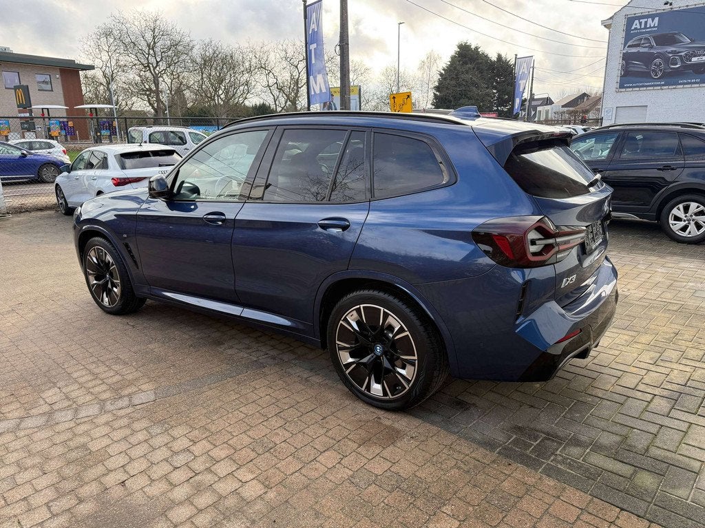 BMW iX3 iX3 M 80 kWh /Pano dak/Head-up/El zet/Har. kardon, Auto's, Automaat, https://public.car-pass.be/vhr/af6d4a03-da56-4d43-930d-fcb9496236ed