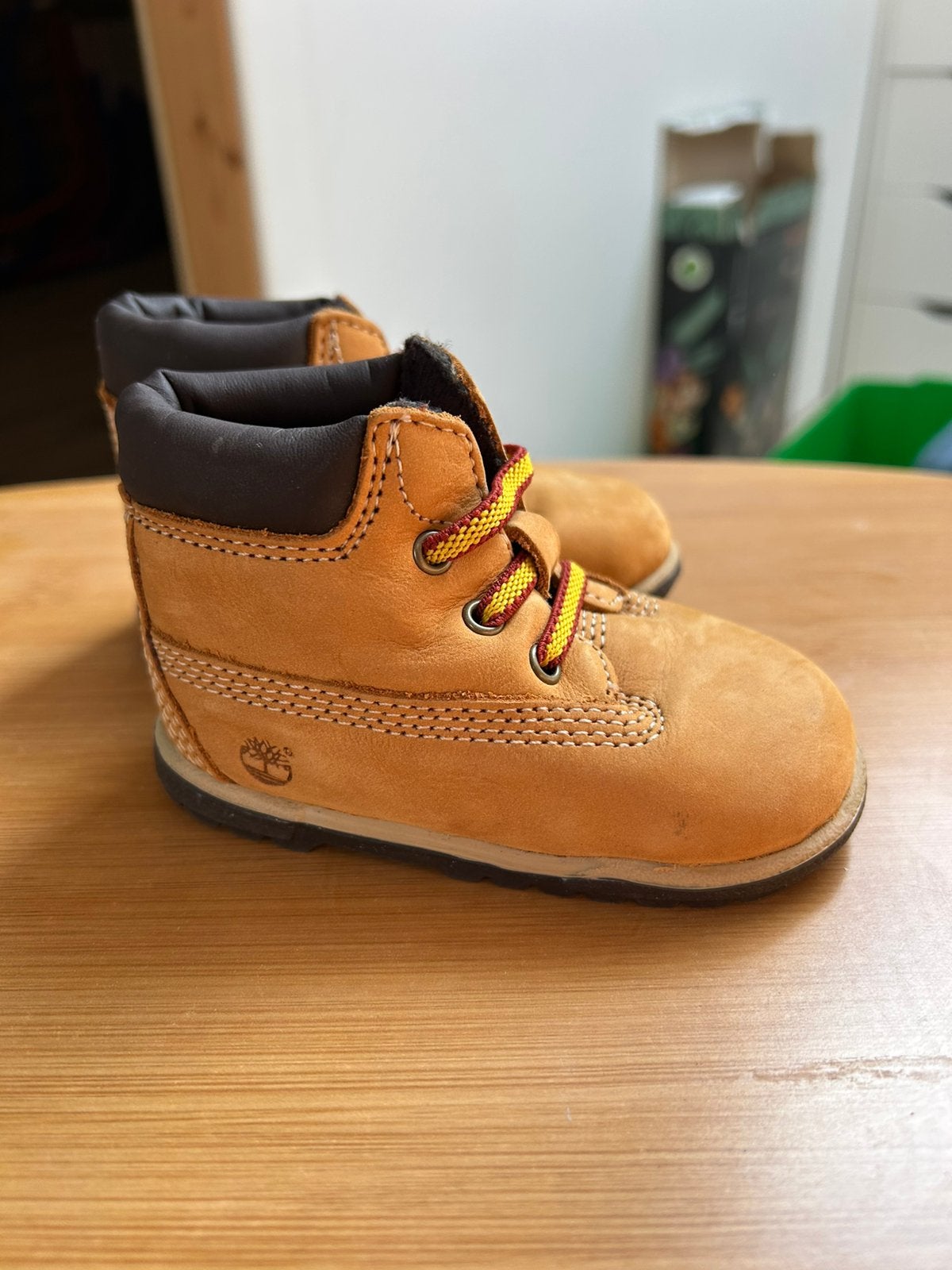 Timberlands maat 20, Ophalen, Zo goed als nieuw