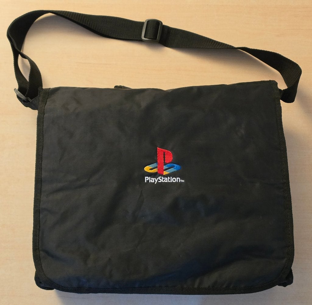 Playstation Schoudertas ( 33cm x 37cm ) NieuwStaat PS1 Tas, Games en Spelcomputers, Spelcomputers | Sony Consoles | Accessoires