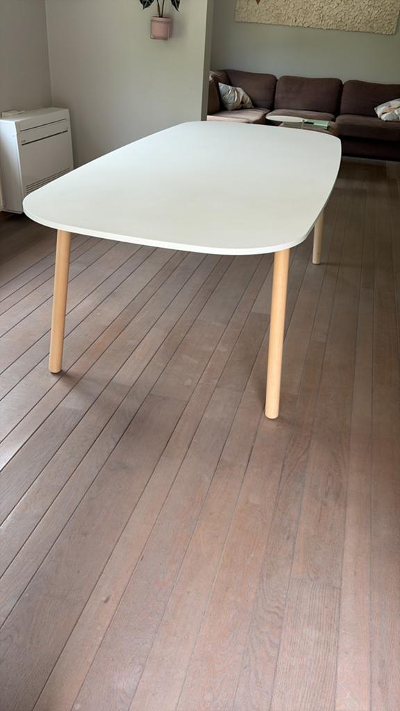 Eettafel ikea vedbo, Huis en Inrichting, Tafels | Eettafels, Ophalen, 100 tot 150 cm, 200 cm of meer, Zo goed als nieuw