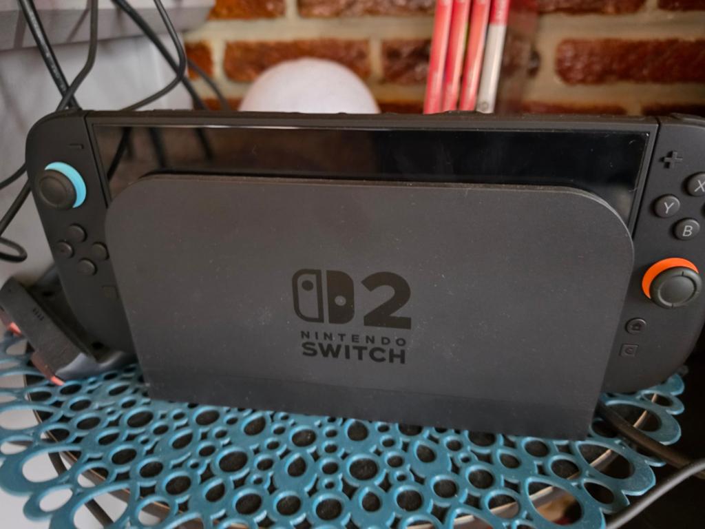 Nintendo switch 2 nieuwstaat, Games en Spelcomputers, Ophalen