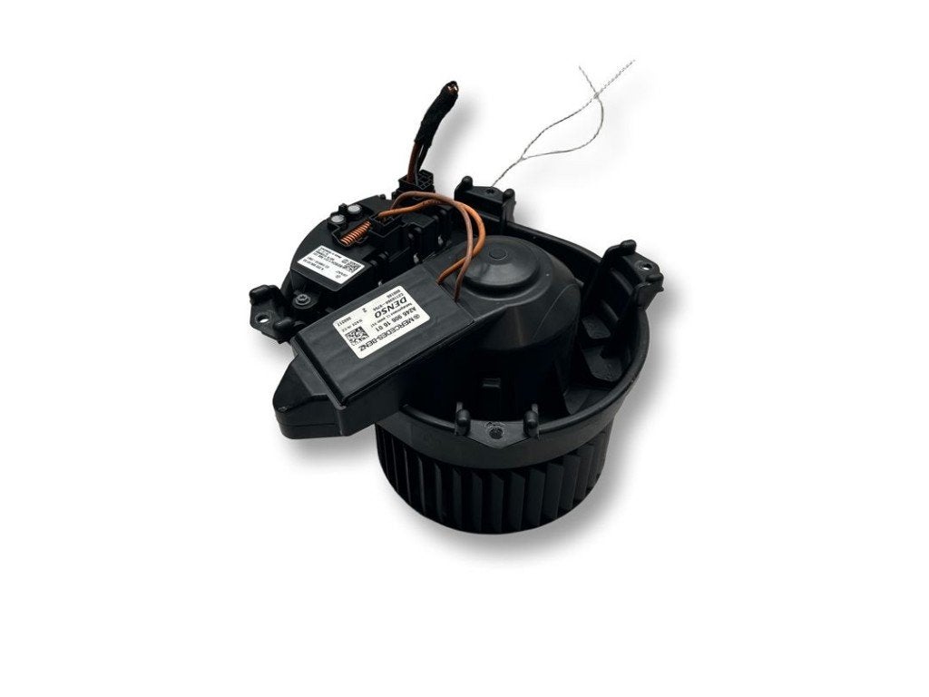 VENTILATEUR RADIATEUR MOTEUR CLA (117.3) (|A2469061601|), Mercedes-Benz, Utilisé, Dialog.mb@mercedes-benz.com, Mercedes-Benz AG