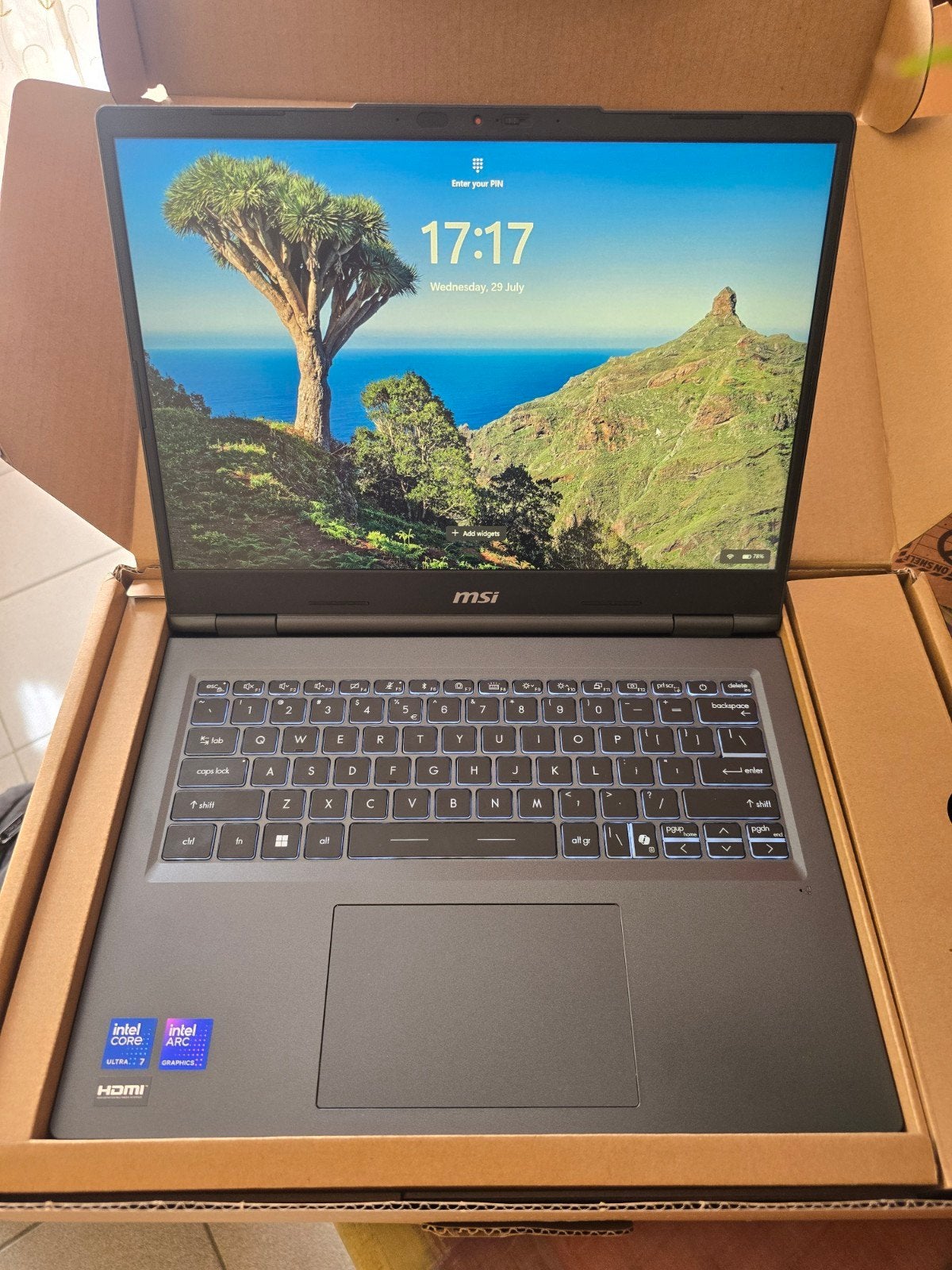 MSI Venture 14 AI | Core Ultra 7 | 32GB RAM | 1TB SSD |144Hz, MSI, Core ultra 7 255H, Nieuw, 14 inch
