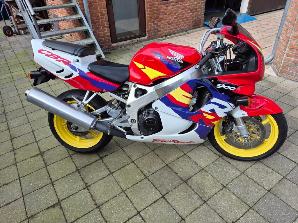 Honda fireblade in heel mooie staat met 37700km, Motoren, Motoren | Honda, 4 cilinders, Motorrijbewijs A, Gebruikt, 900 cc