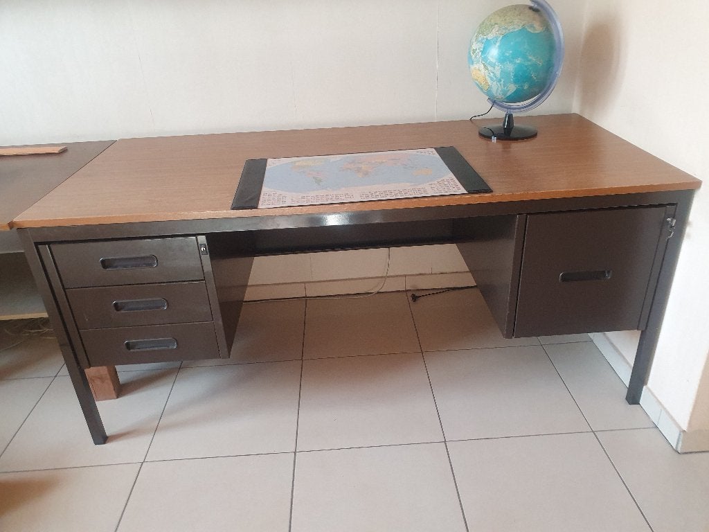 Bureau, Huis en Inrichting, Ophalen, Overige typen, Gebruikt, Met lades