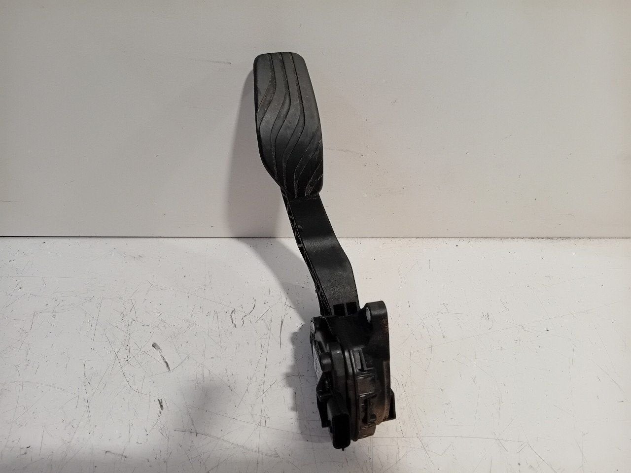 Gaspedaal Nissan X-Trail, Onderdelen@venauto.nl, Van der Ven Autorecycling B.V., Gebruikt, Ettenseweg 76, 4706 PB Roosendaal, The Netherlands