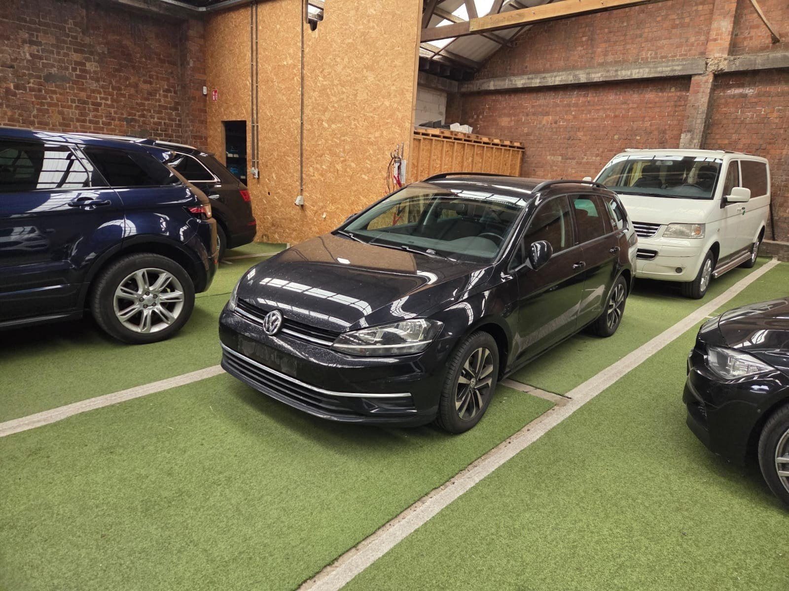 vw golf 2020 1.6 diesel, Auto's, 1600 cc, Zwart, Dealer onderhouden, Te koop