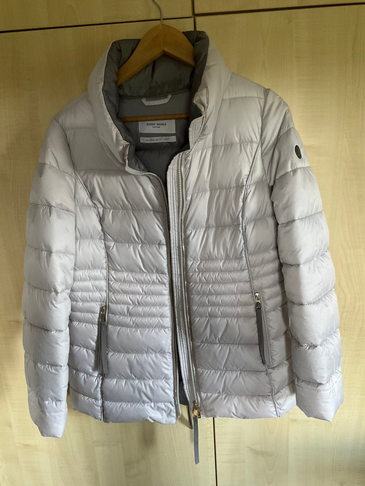 Veste en duvet, Enlèvement ou Envoi, Comme neuf, Taille 36 (S), Gris