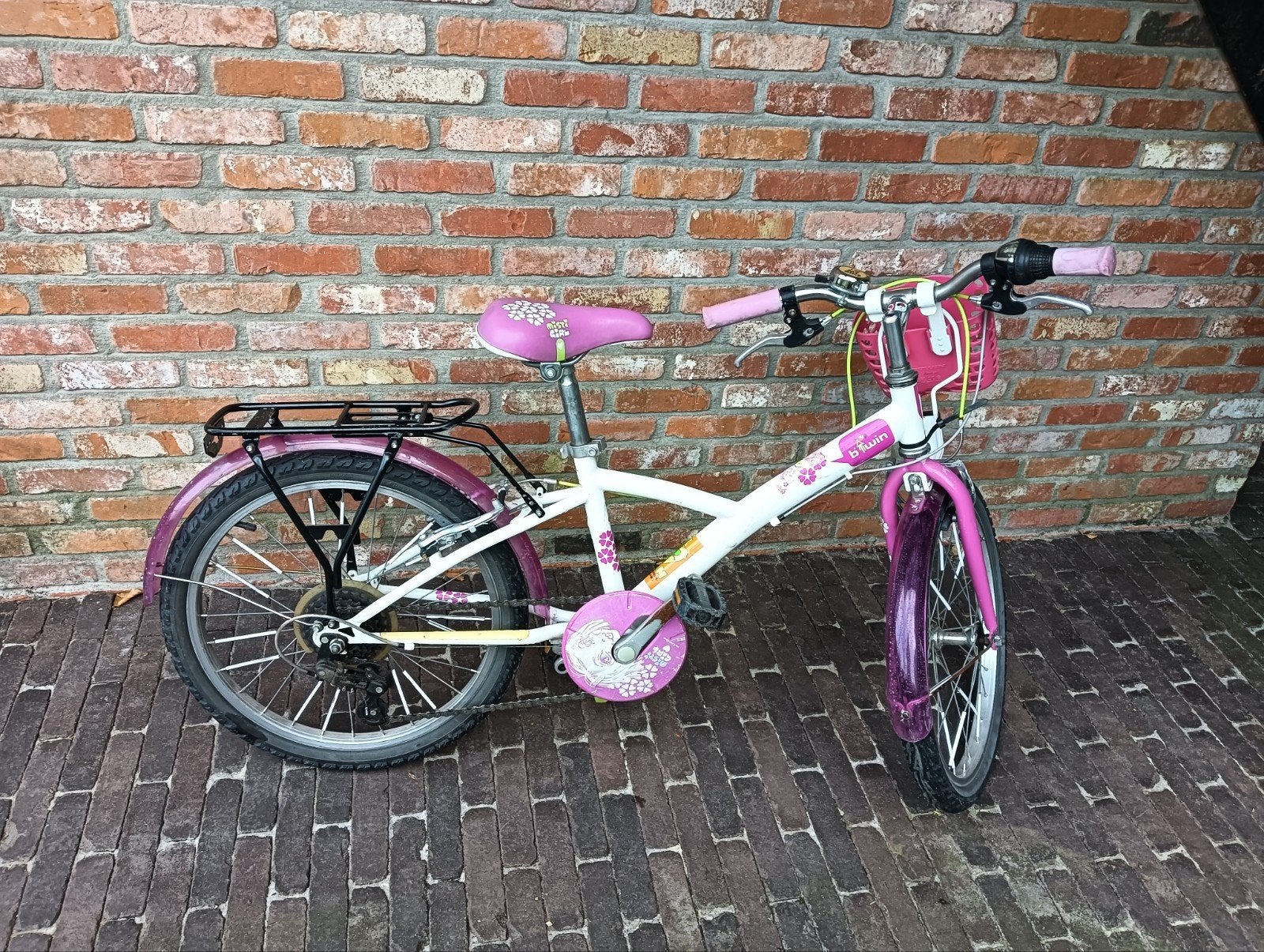 kinderfiets b twin, Fietsen en Brommers, Ophalen, 20 inch