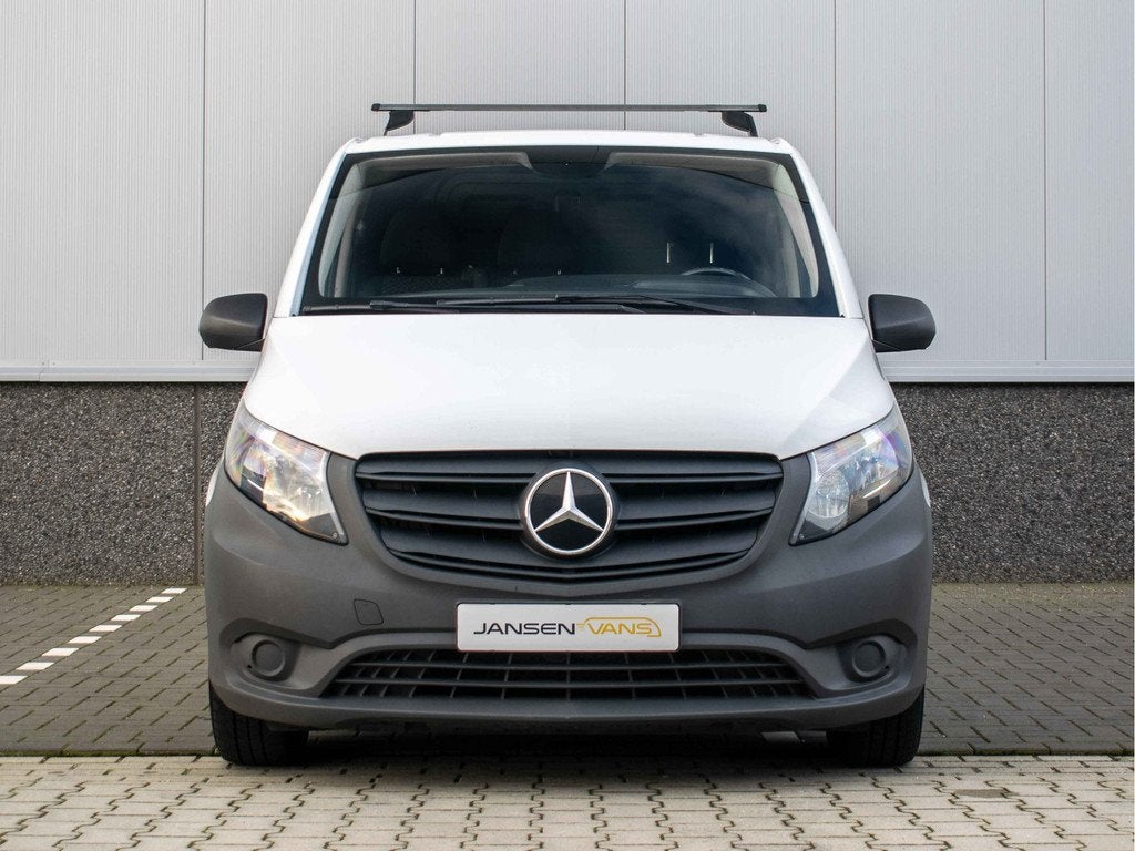 Mercedes-Benz Vito 114 CDI Lang | Trekhaak 2500kg | Carplay, 4 deurs, Gebruikt, 4 cilinders, 136 pk