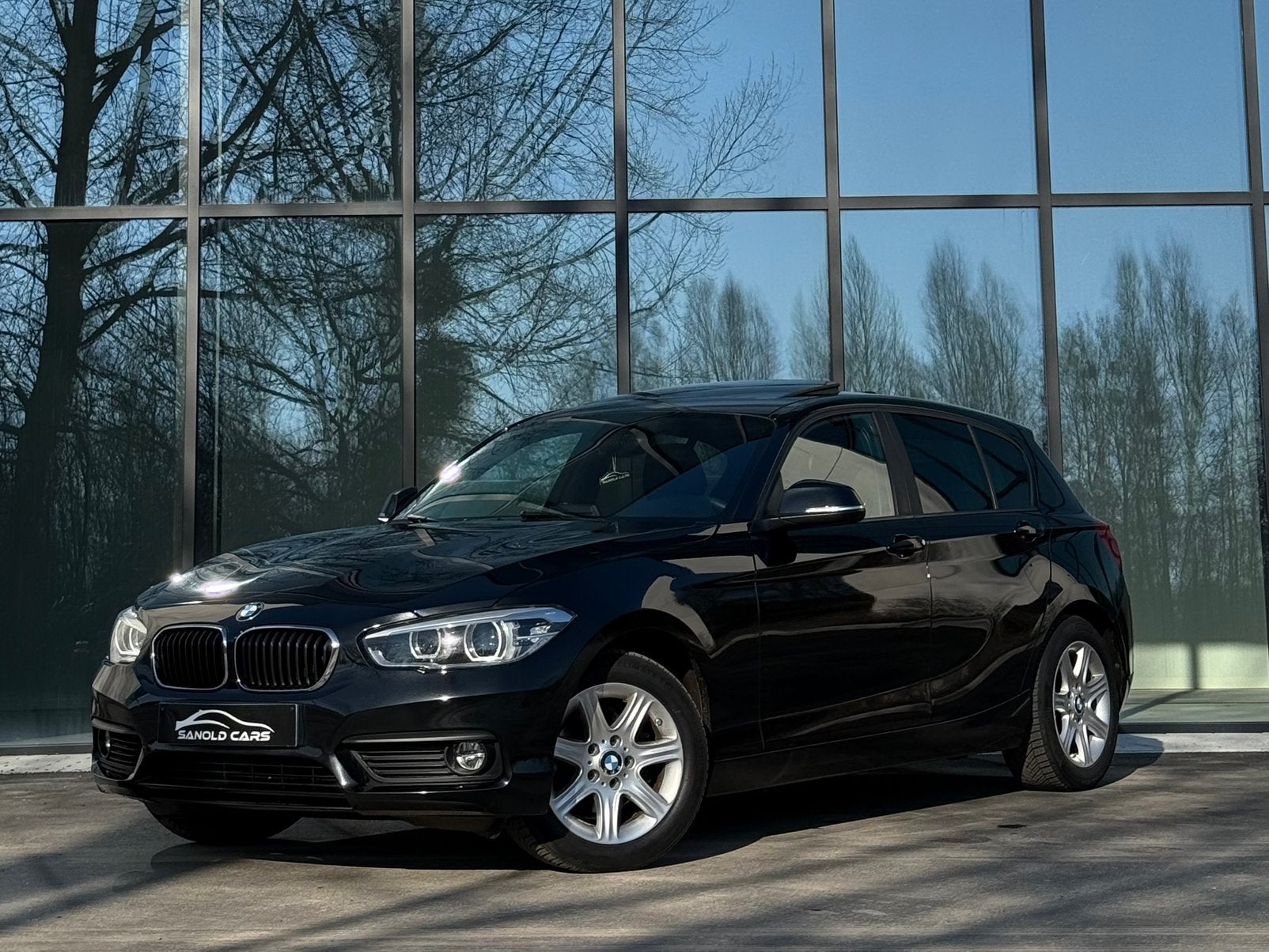 Bmw 118i * Automaat * Zonnedak * GARANTIE, Auto's, BMW, Bedrijf, Te koop, 1 Reeks, Cruise Control, Benzine, Euro 6, Automaat, Ophalen