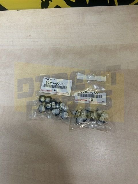 Toyota RAV4 (02/13-01/16) clip 14-15 20x) Origineel! 9046707, Neuf, -, Toyota, -