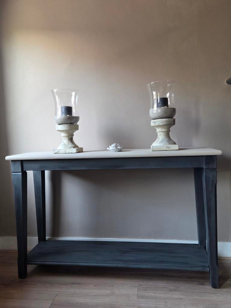 Muurtafel +decoratie, Huis en Inrichting, Tafels | Sidetables, Ophalen