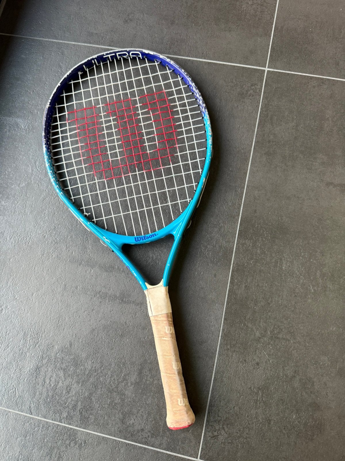 Tennis racket wilson maat 23 junior, Sport en Fitness, Tennis, Ophalen, Gebruikt, Racket, Wilson