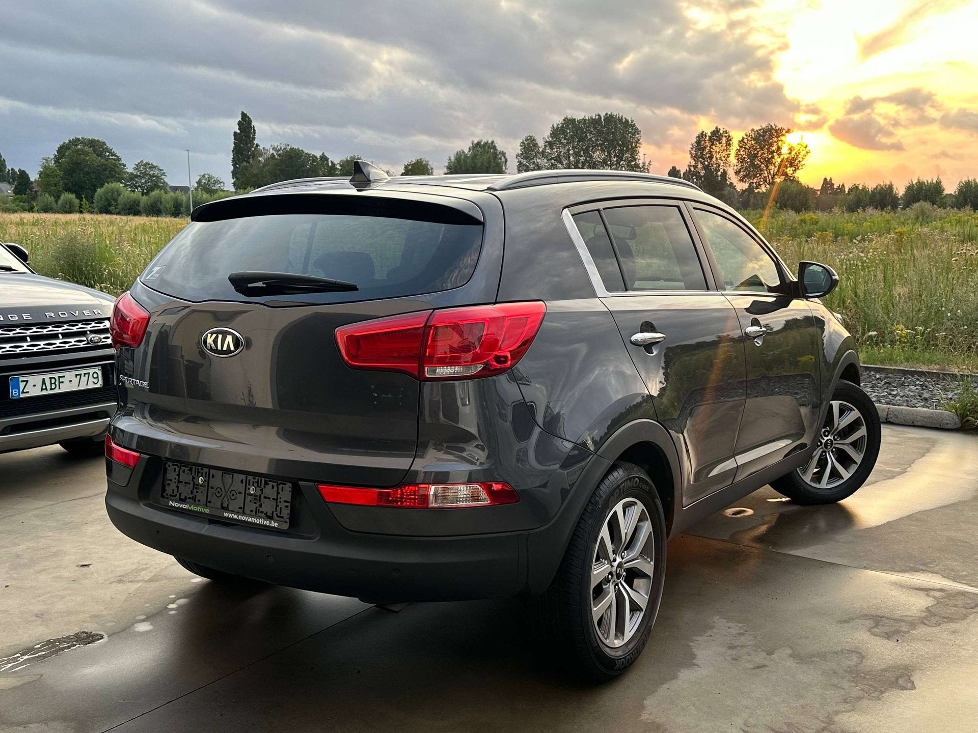 Kia Sportage Leder, Camera, Stoelverwarming, Full Option & 1, Auto's, Kia, Gebruikt, 4 cilinders, Multifunctioneel stuurwiel, Bedrijf