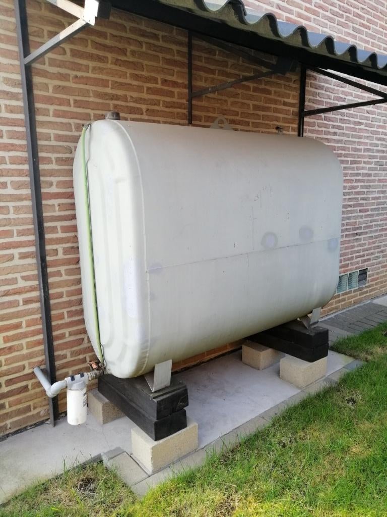 Dieseltank met tankstation + filter, Auto-onderdelen, Ophalen, Gebruikt
