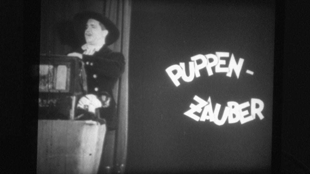 Puppenzauber, een Marionettenspel van Hella Charles, Audio, Tv en Foto, Ophalen, 16mm film