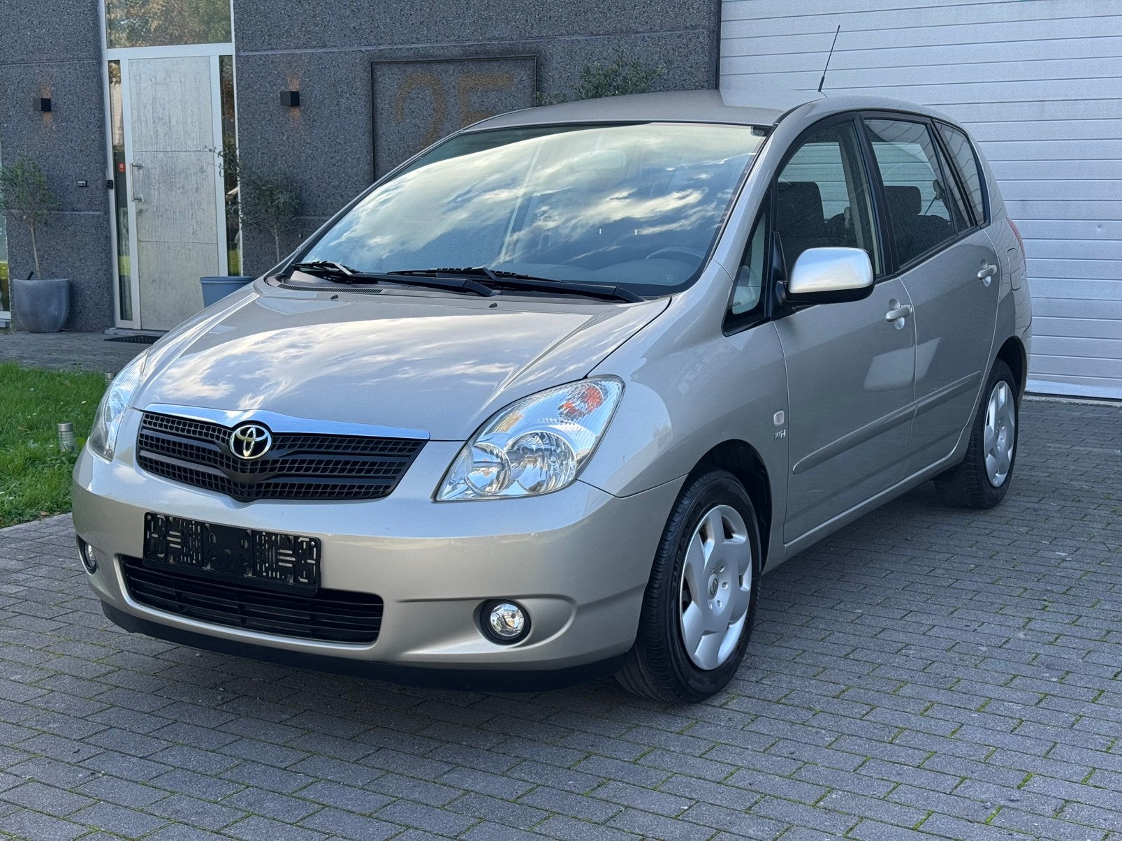 Toyota Corolla Verso1.6VVT-I/54.000km/essence/Climat/Aprouvé, Autos, Achat, 174 g/km, Entreprise, 5 portes