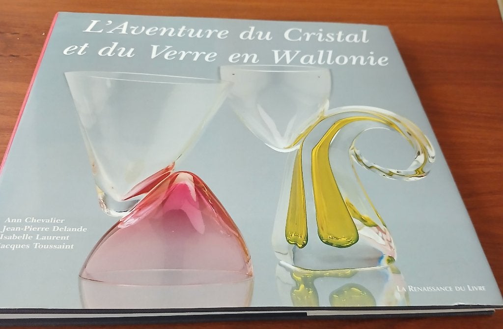 L'Aventure du Cristal et du Verre en Wallonie, Enlèvement ou Envoi, Comme neuf, Différents auteurs