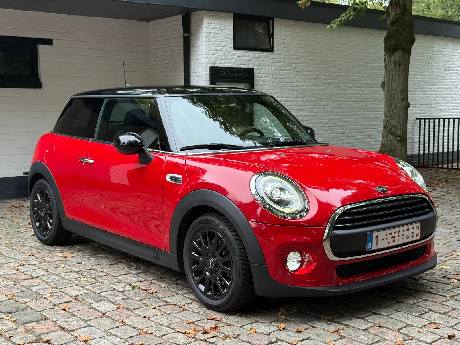 Mini Cooper Petrol 1er propriétaire, Autos, Achat, Euro 6, Boîte manuelle, Entretenue par le concessionnaire