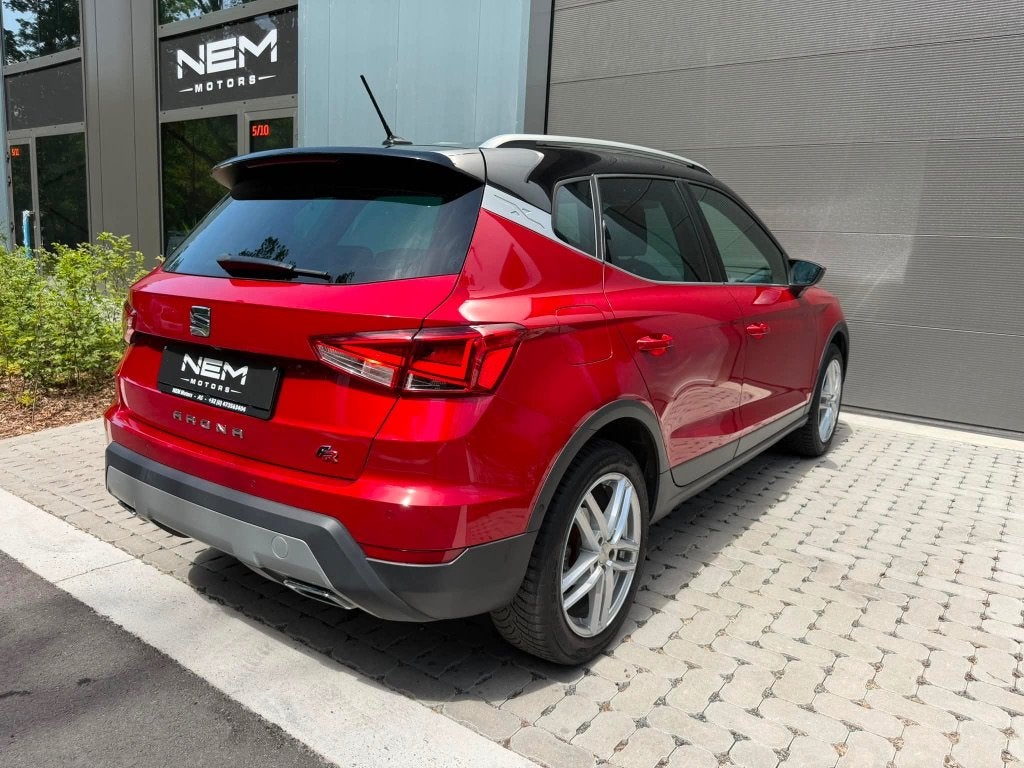 Seat Arona 1.0 TSI FR DSG,GARANTIE,ACC,NAVI,AIRCO,CARPLAY, Auto's, Seat, Dealer onderhouden, 109 g/km, Alcantara, Bedrijf