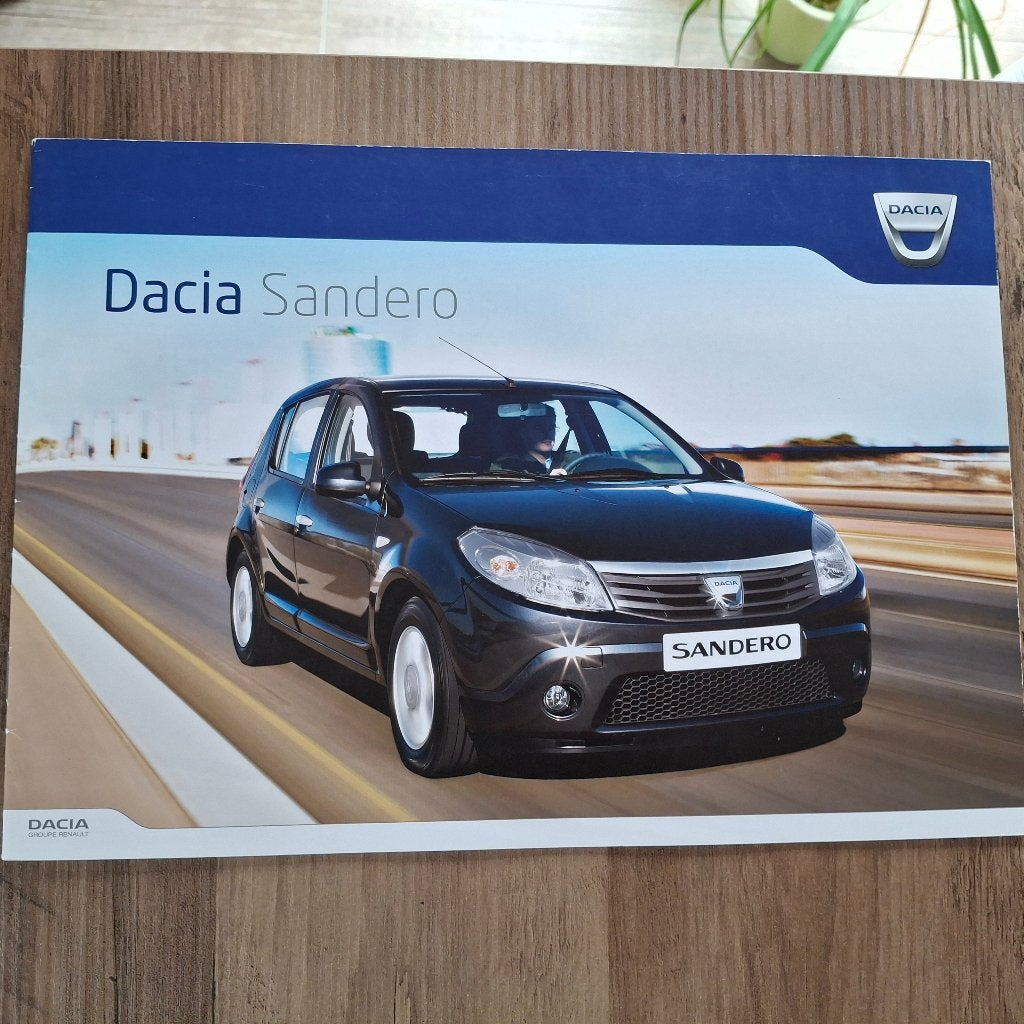 DACIA  SANDERO   november 2010, Boeken, Ophalen of Verzenden, Nieuw, Overige merken