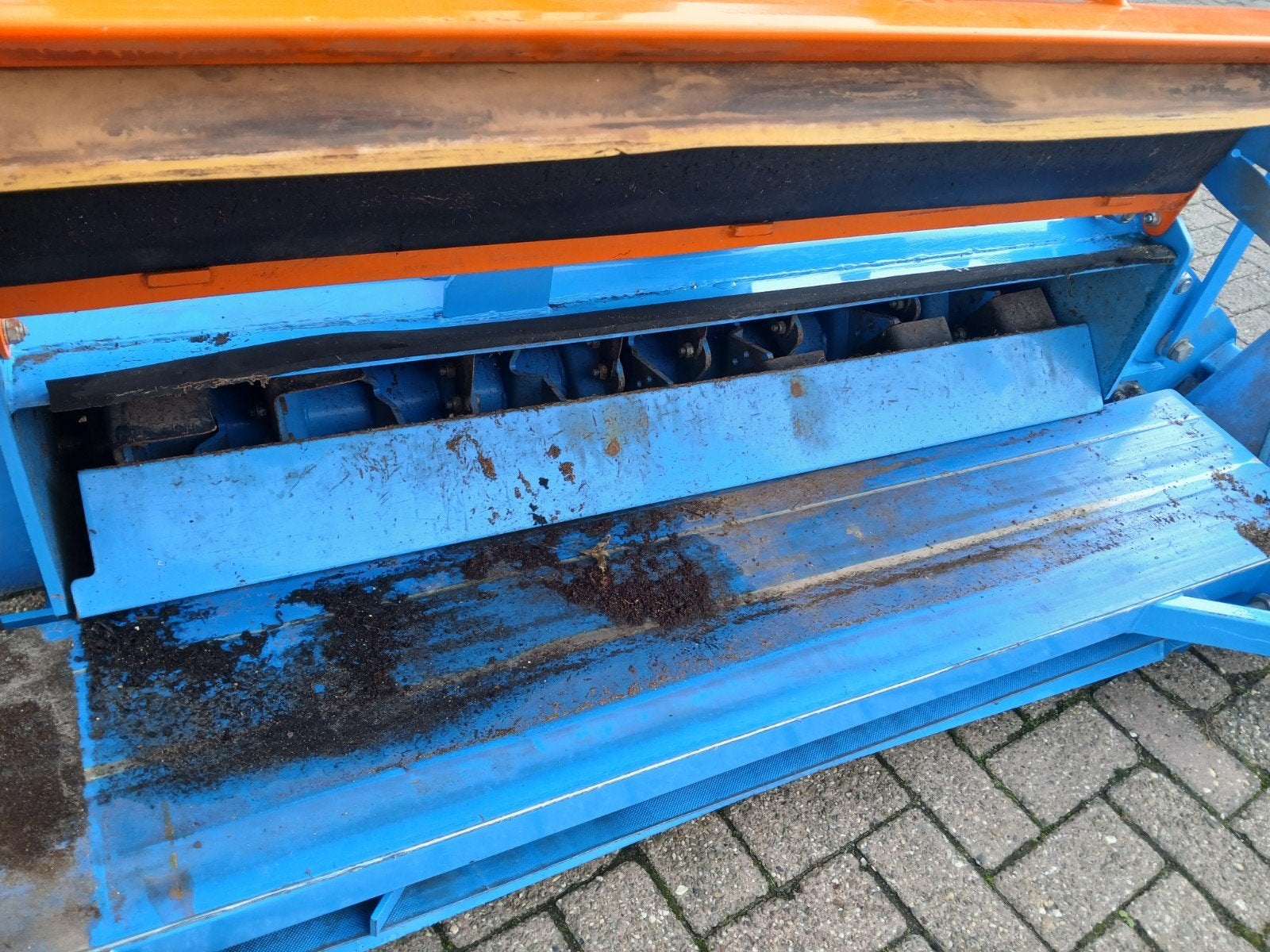 fieldtopmaker toplaagfrees, Ophalen