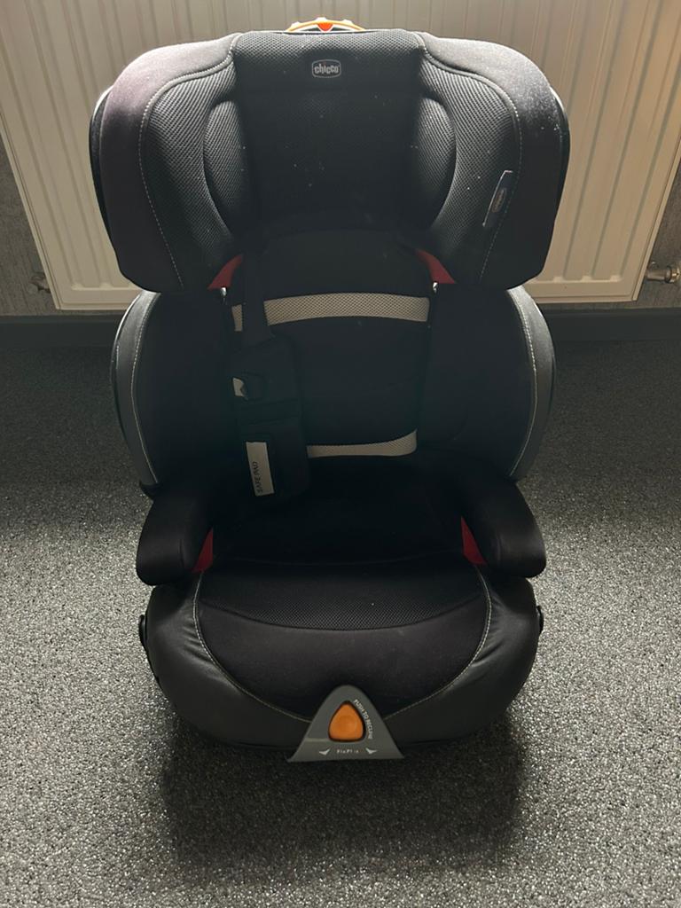 Autostoel chicco, Kinderen en Baby's, Autostoeltjes, Zo goed als nieuw, Chicco, Ophalen