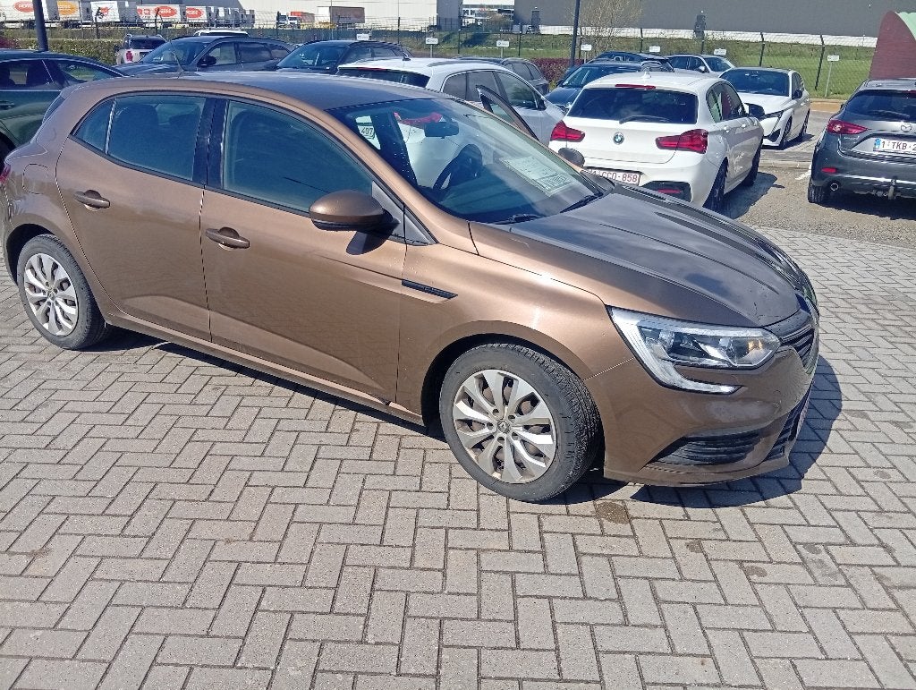 Mégane 2017 avec 63000Km , distribution à chaine, Autos, Achat, 1280 kg, Boîte manuelle, 5 places