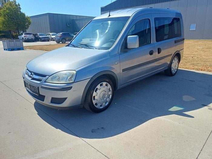 Opel Combo 1.3TD déjà homologué pour la vente+Carpass, Autos, Boîte manuelle, 1300 cm³, Diesel, Particulier