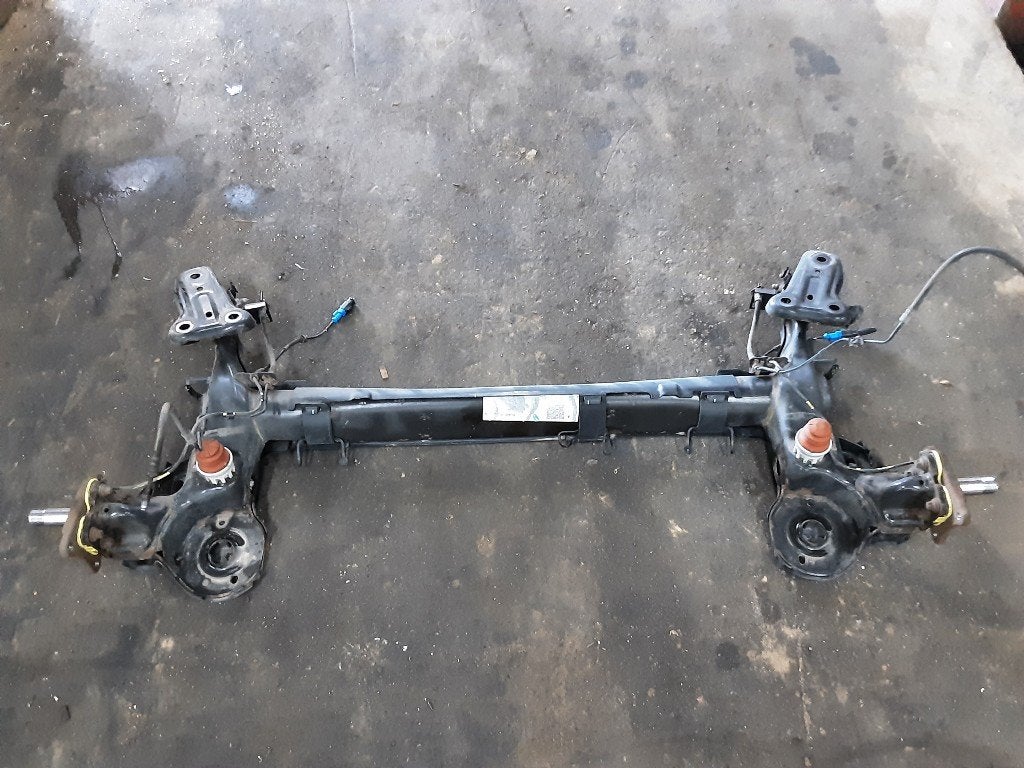 TRAIN ARRIERE Peugeot 2008 (CU) (01-2013/12-2019), Utilisé, Peugeot