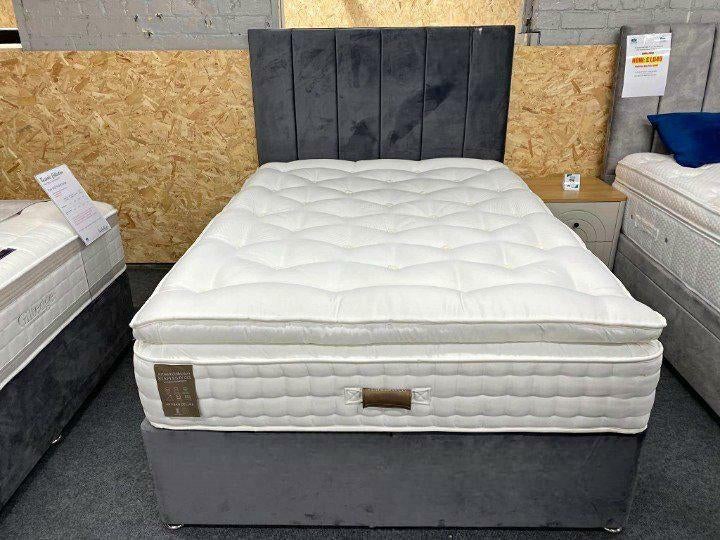 Gloednieuw bed en matras van 160x200 cm te koop, inclusief b, Enlèvement ou Envoi