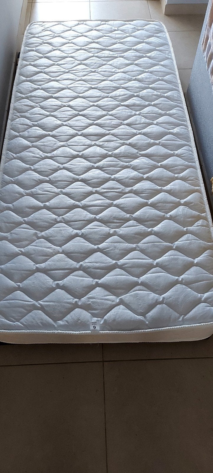 Matras en lattenbodem, Ophalen, Matras