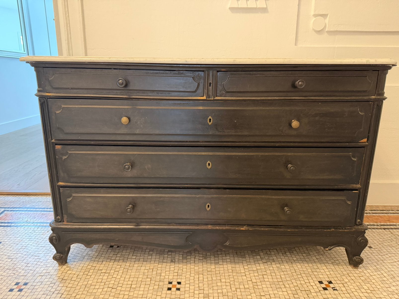 Commode ancienne avec tablette en marbre, 5 tiroirs ou plus, Moins de 100 cm, 100 à 150 cm, Enlèvement