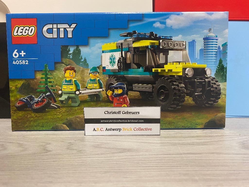 Lego City - 40582 - 4x4 Off Road Ambulance, Neuf, City, Lego, Ensemble complet