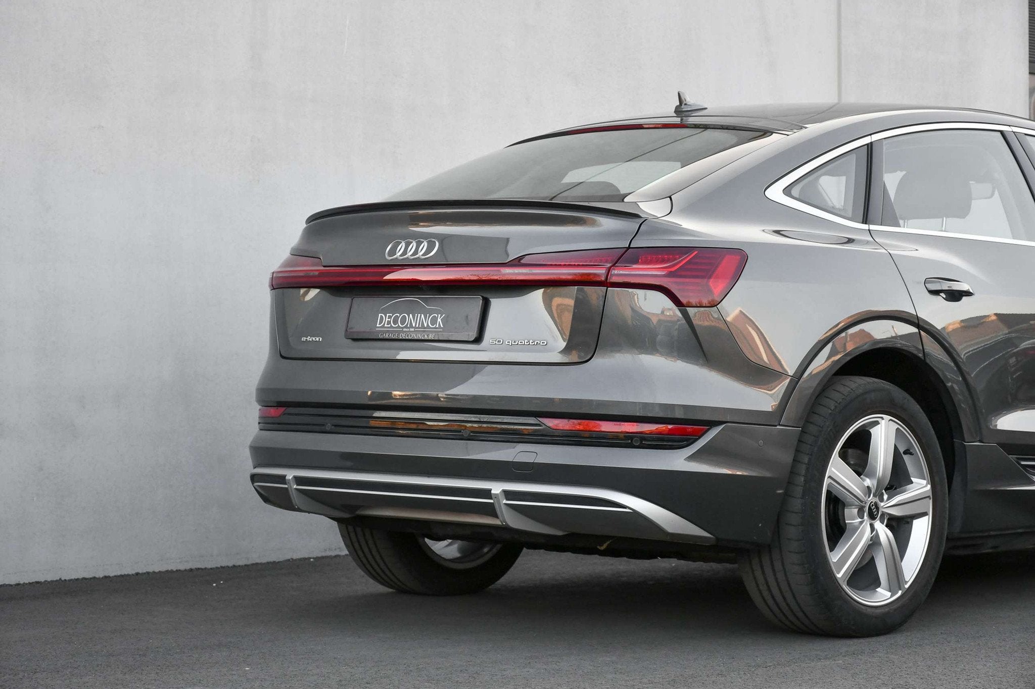 Audi e-tron *QUATTRO*SPORTBACK*S-LINE*MEMORY*360 CAM*LEDER*, 230 kW, Gebruikt, 313 pk, Leder